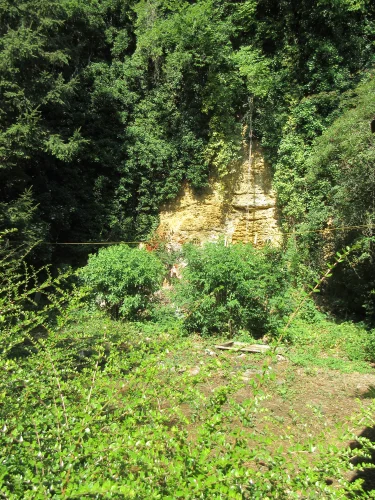 Spacious Home in the Town Centre of Argenton! photo 2