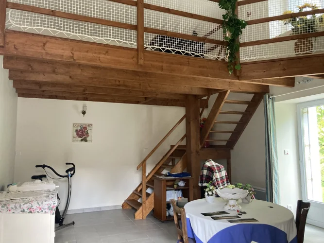 La Rochefoucauld Area Pretty Country House with 2 Barns and Garden photo 5
