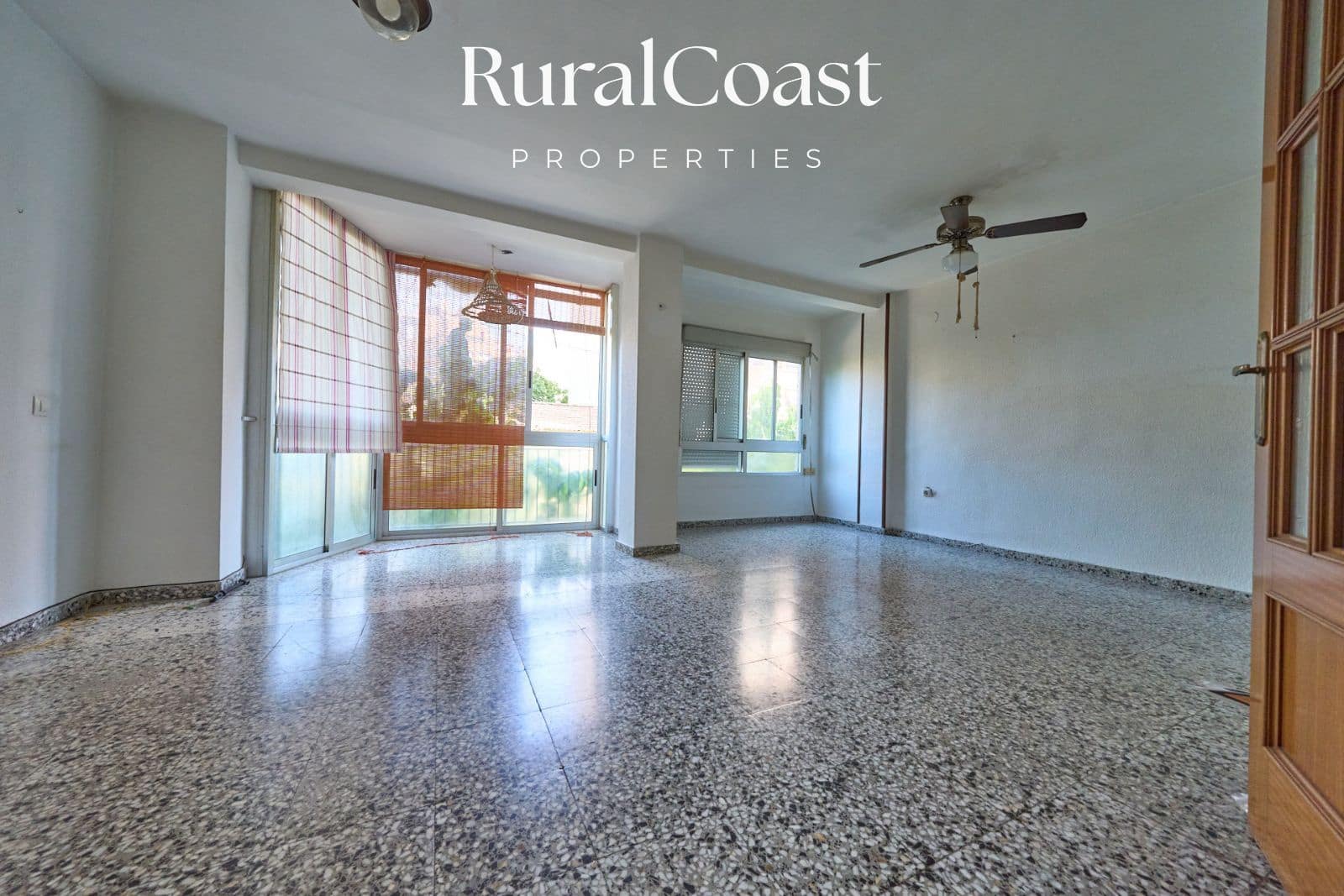 Flat for sale in El Campello, Alicante photo 4