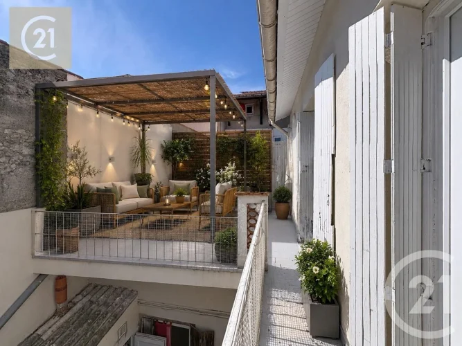 Béziers 3-Bedroom Apartment, Near Allées Paul Riquet and Parc Des Poètes. Ideally Located in the photo 2