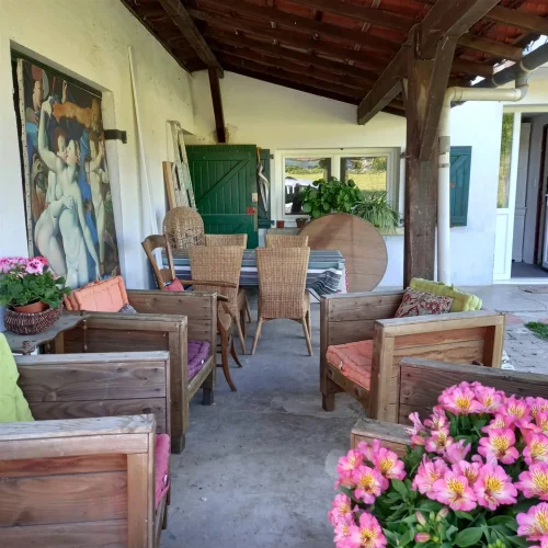 Near Aspet, Pretty T4 House with Oubuildings on 336m² photo 4