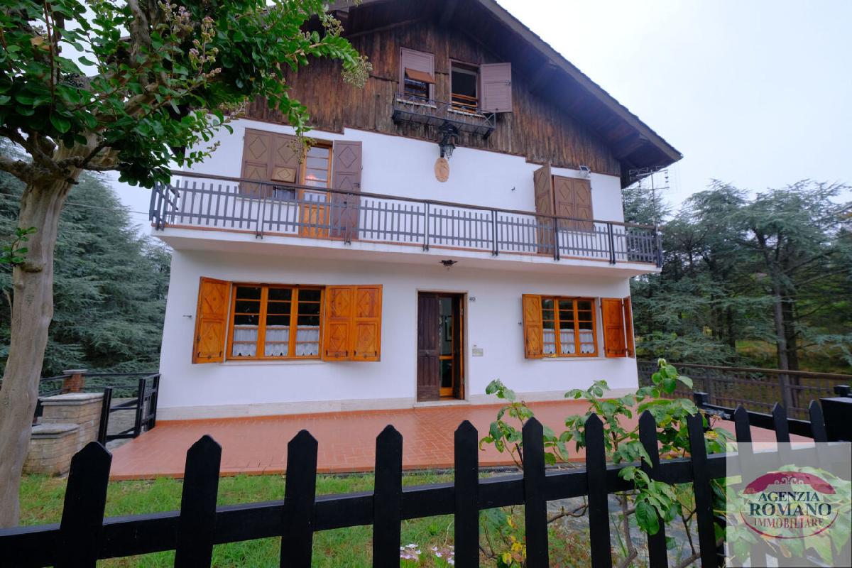 5 bedrooms villa, 220 m² Ponzone, Alessandria (province) Montferrat