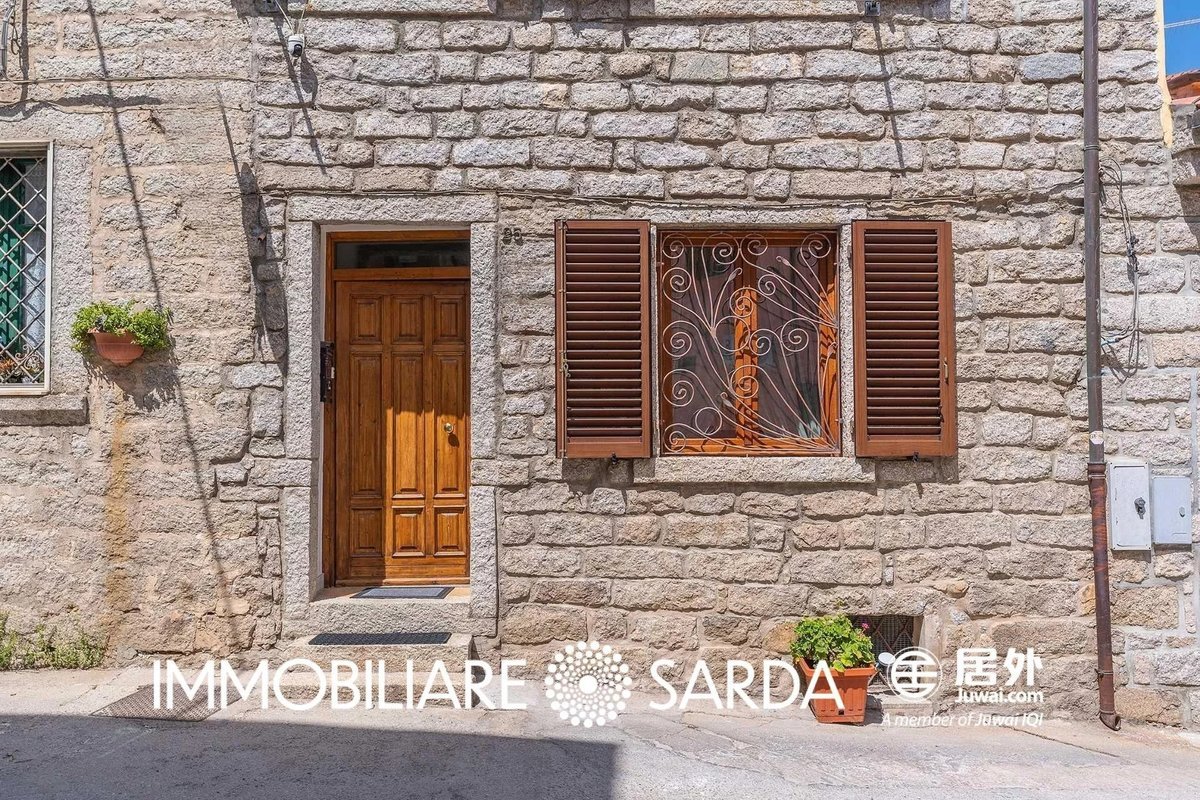 3 bedrooms top-to-bottom house, 178 m² Tempio Pausania, Gallura North-East Sardinia (province) photo 2