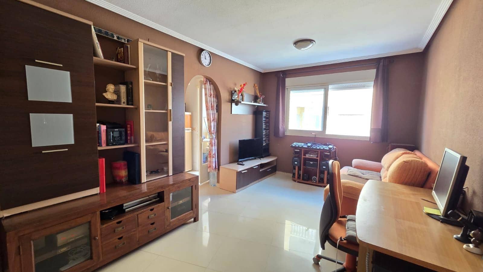 Apartment for sale in Antonio Machado, Torrevieja, Alicante photo 2