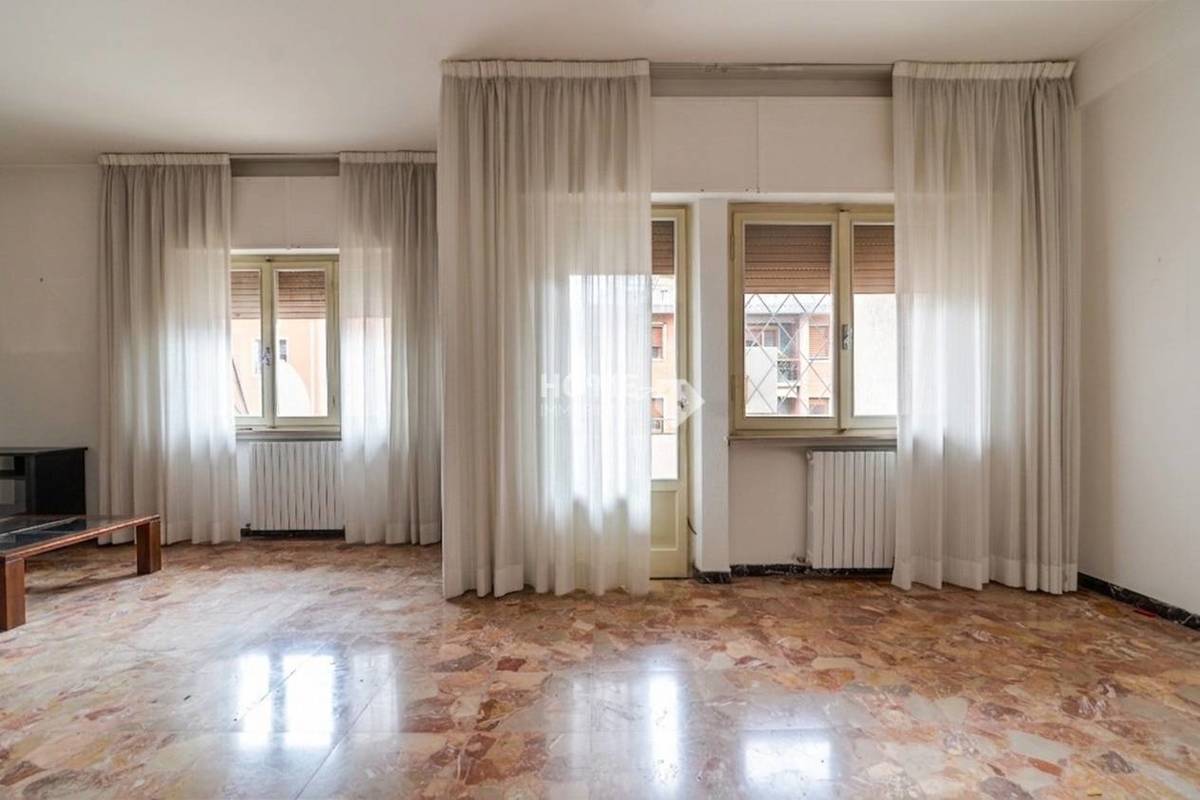 3 bedrooms apartment, 130 m² Macerata, Macerata (province) photo 3