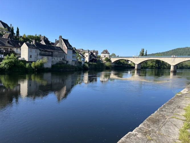 Charming Former Fisherman's Townhome in the Heart of Argentat with Spectacular Views of the Dordogne River