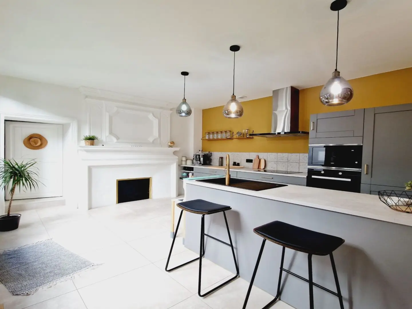 Apartment for sale in Nevers — 3 bedrooms, 120 m² photo 3