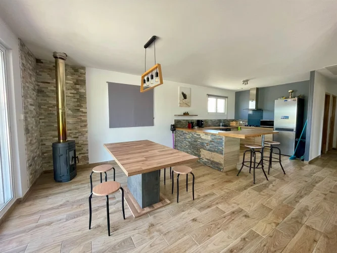 For Sale: Semi-Detached House in Maubourguet photo 3