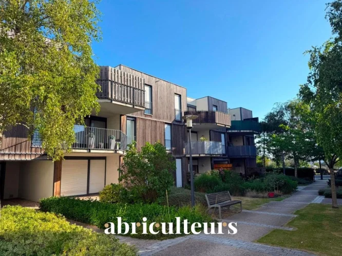 Elegance and Premium Location: Superb Contemporary T3 with Box - Grand Large District, Dunkirk photo 2