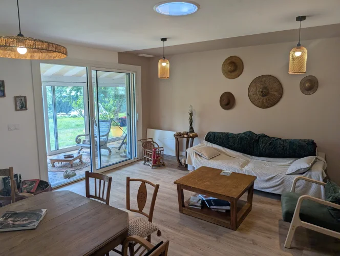 Modern Cottage in a Quiet Riverside Commune photo 4