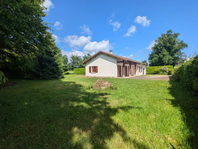Single-Story Villa of about 85 m²