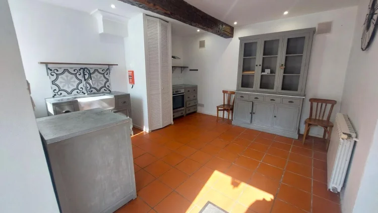 Exclusive Listing: Charming Village House in the 'Aspet' Area. photo 2