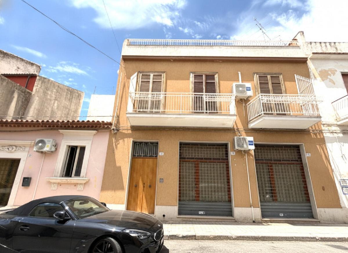 Property in Avola