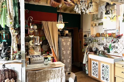 Small, Habitable Pyrenean House photo 2