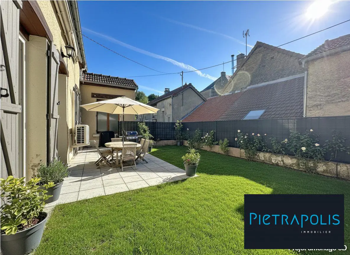 House for sale in Bricon — 2 bedrooms, 69 m²