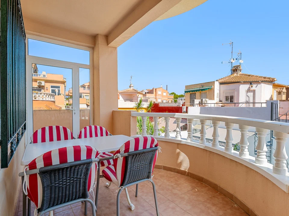 Villa in Cabo Roig, Alicante province photo 4