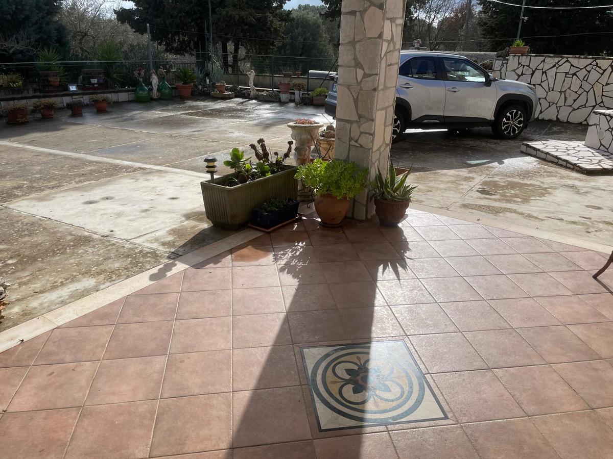 Property in Ceglie Messapica photo 4