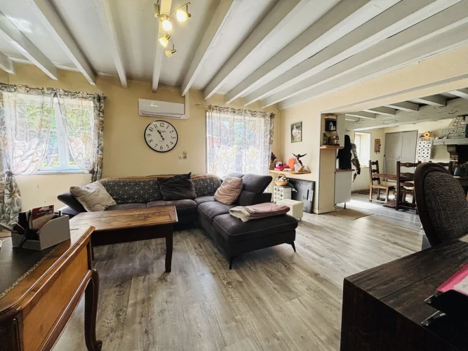 Property in Location: DOMEYROT photo 4