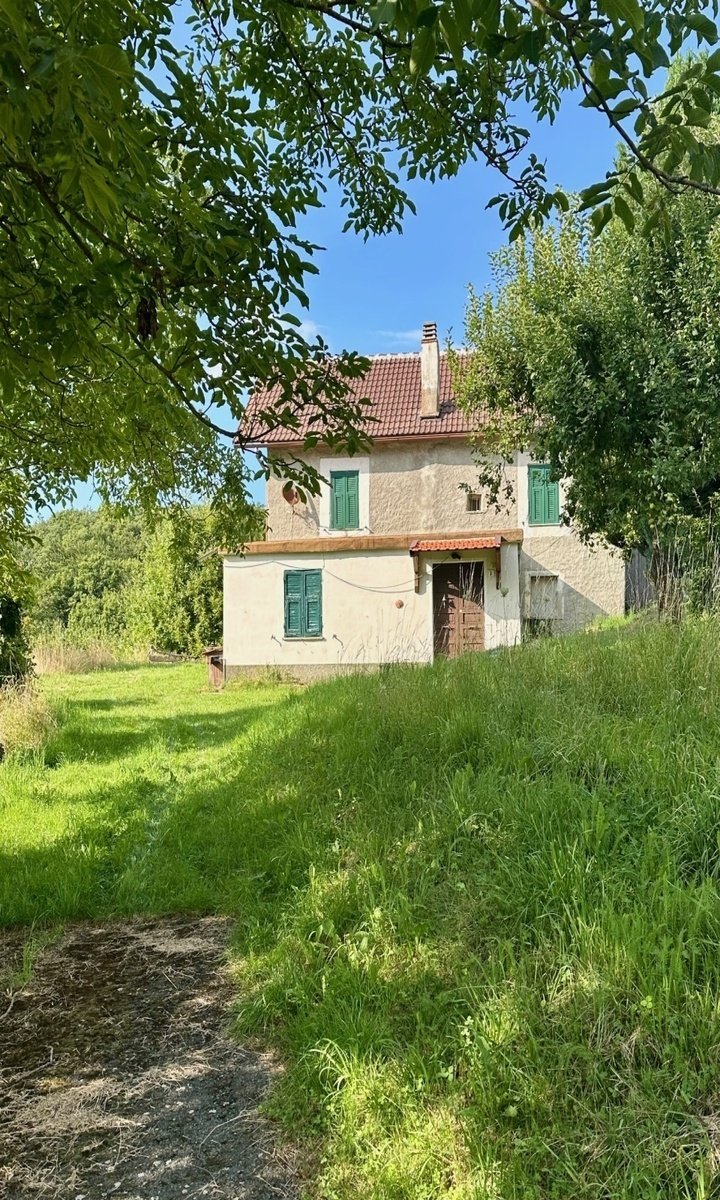 Property in Sassello photo 2