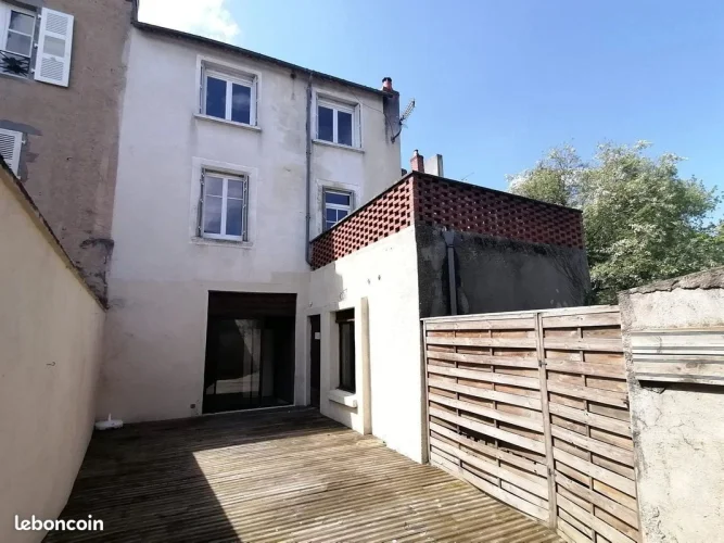 Haute-Vienne - Commercial Building and Apartments - Investment Property photo 2
