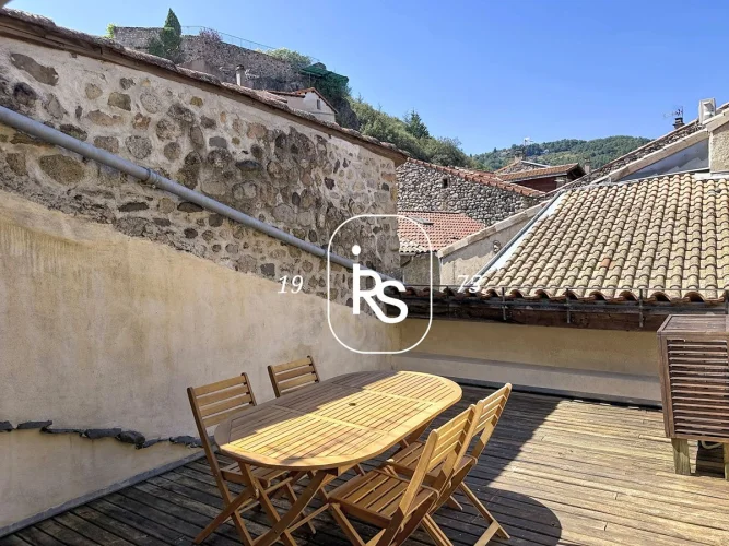 19th Century House Fully Renovated, 95 m² of Living Space with a Superb Roof Terrace