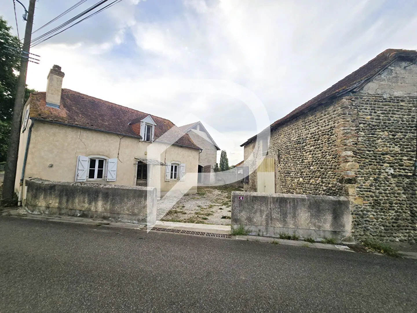 House for sale in Mont — 2 bedrooms, 78 m² photo 3
