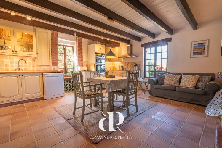 Charming Stone Holiday Home with Stunning Views photo 2