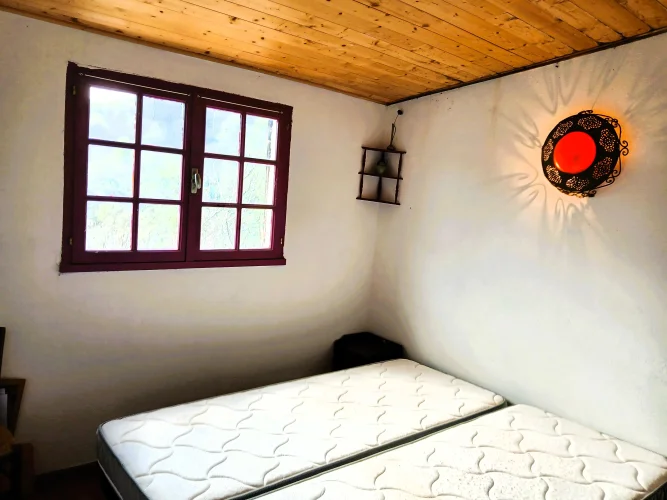 Charming House with Exceptional Views – Great Renovation Potential – 96 m² photo 4