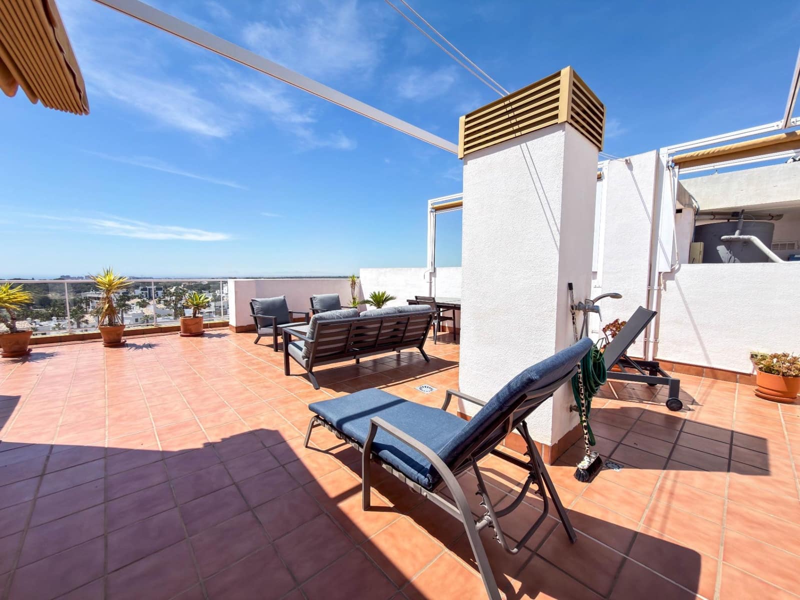 Penthouse for sale in Villamartín - Las Filipinas, Orihuela, Alicante photo 2