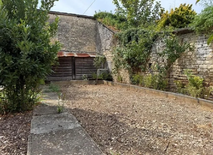 3 Bed House for Sale in Villefagnan photo 3