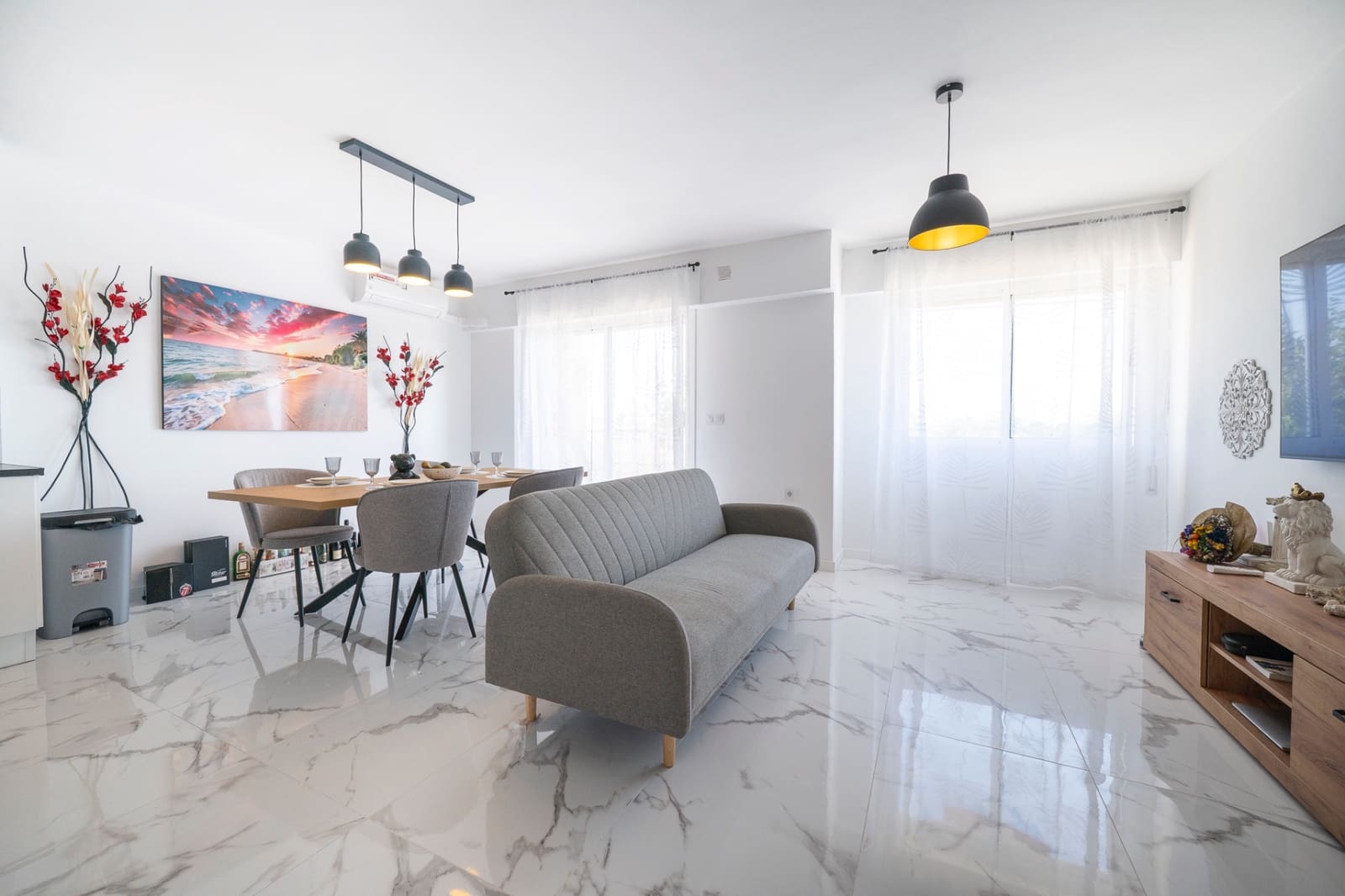Apartment for sale in Punta Prima, Torrevieja, Alicante photo 3