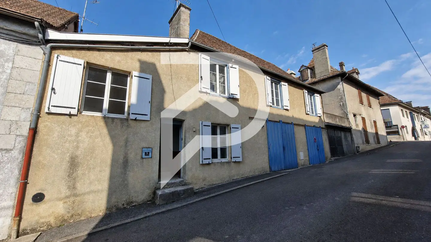 House for sale in Orthez — 3 bedrooms, 82 m²