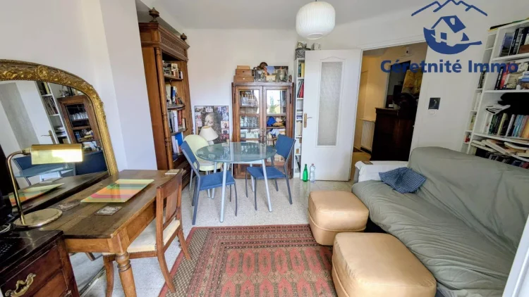 2-Bedroom Apartment + Garage + Cellar photo 4