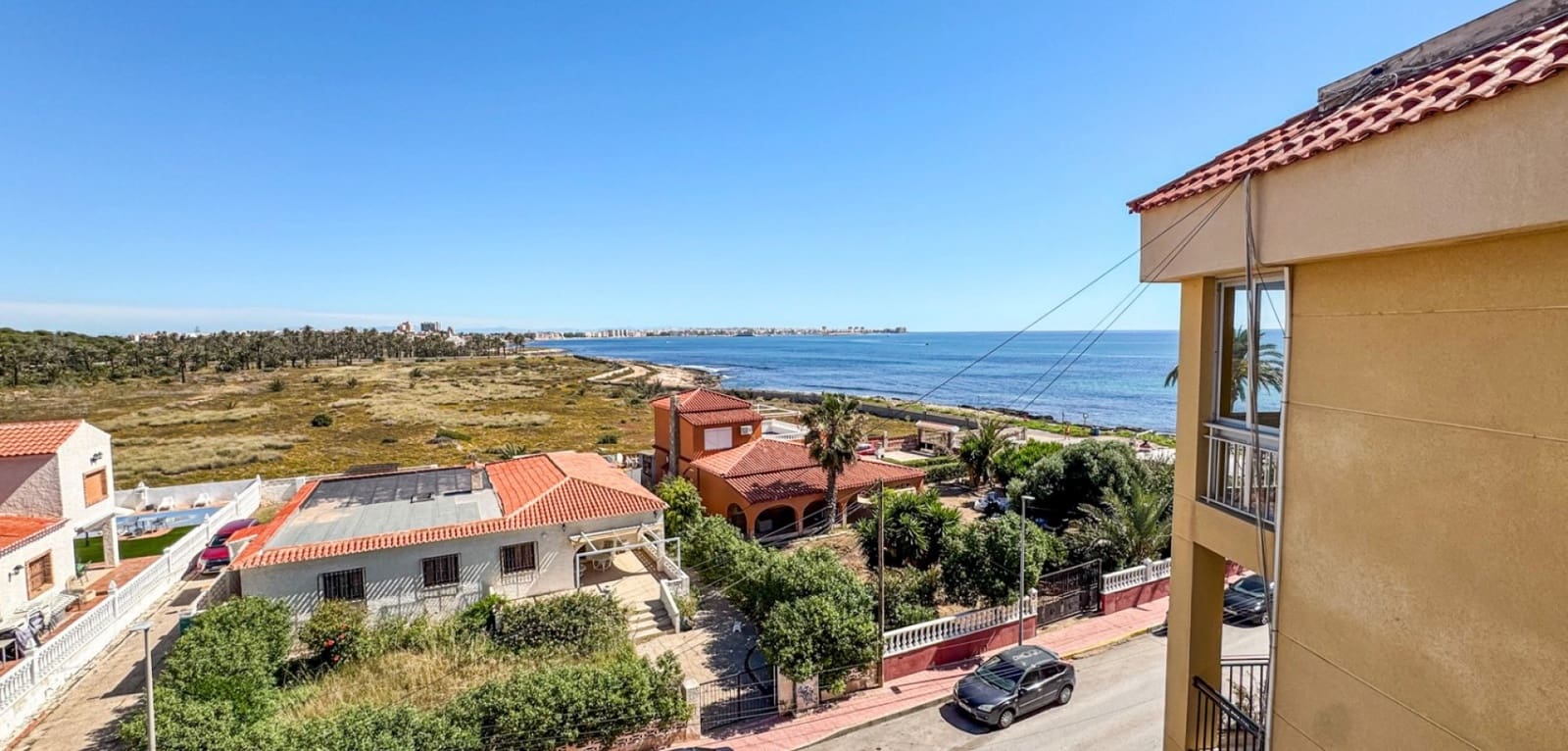 Apartment for sale in Punta Prima, Orihuela, Alicante photo 2