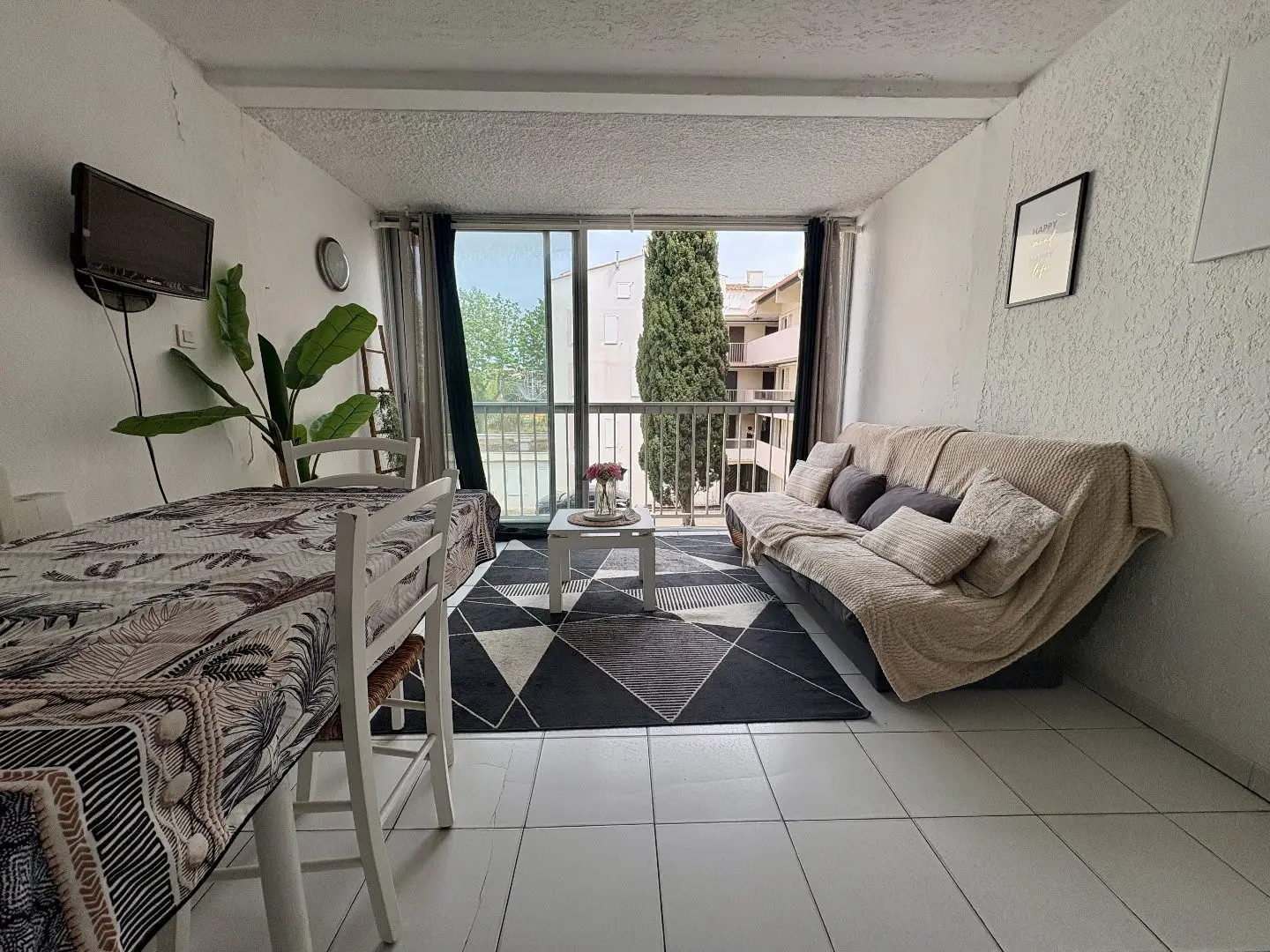 Apartment for sale in Agde — 2 bedrooms, 32 m²