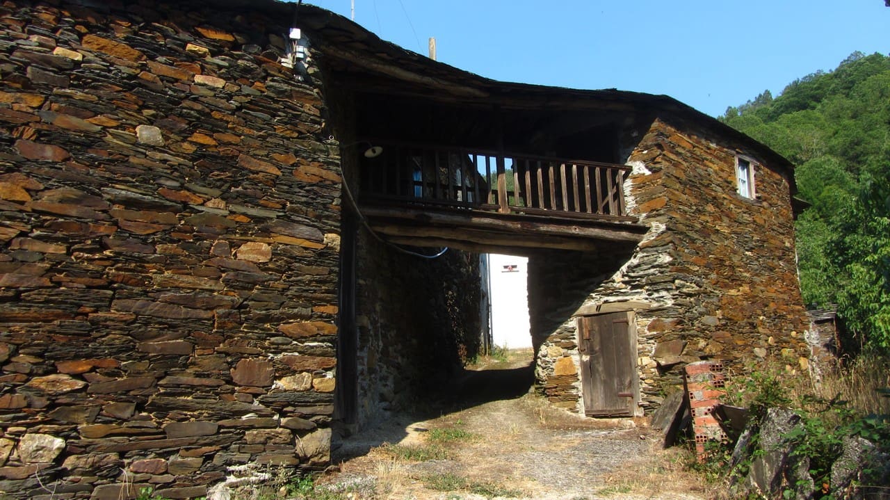 Finca/Country House for sale in A Pobra de Brollón, Lugo