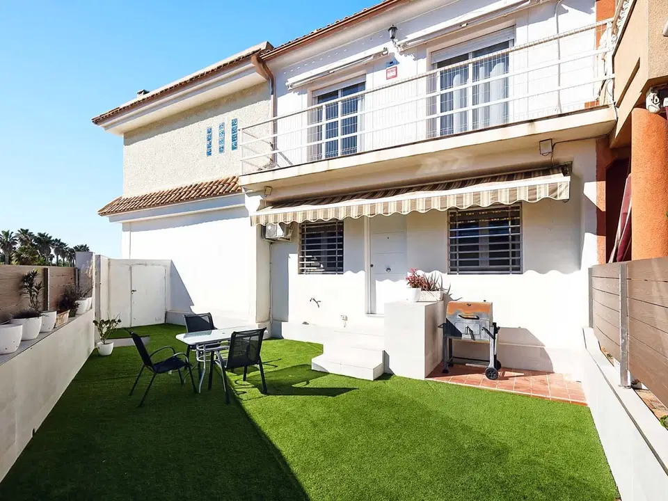 Town house in Los Alcazares, Murcia province