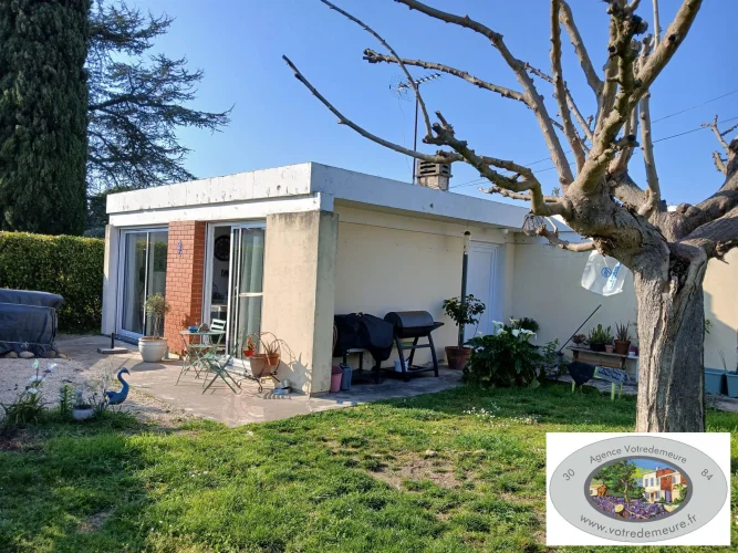 House for Sale in Pont-Saint-Esprit