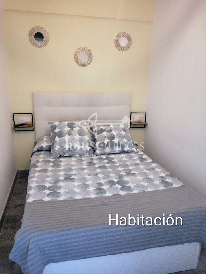 Apartment for sale in Valdoviño, A Coruña photo 4