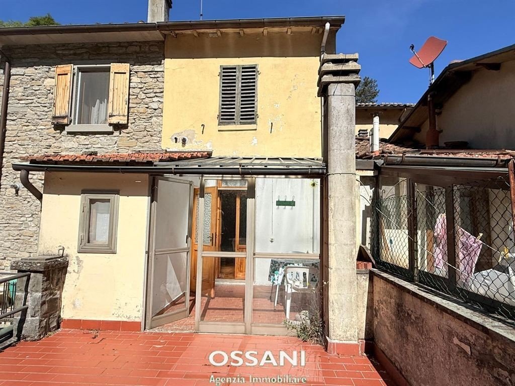 2 bedrooms semi-detached house, 122 m² Marradi, Florence (province) photo 2