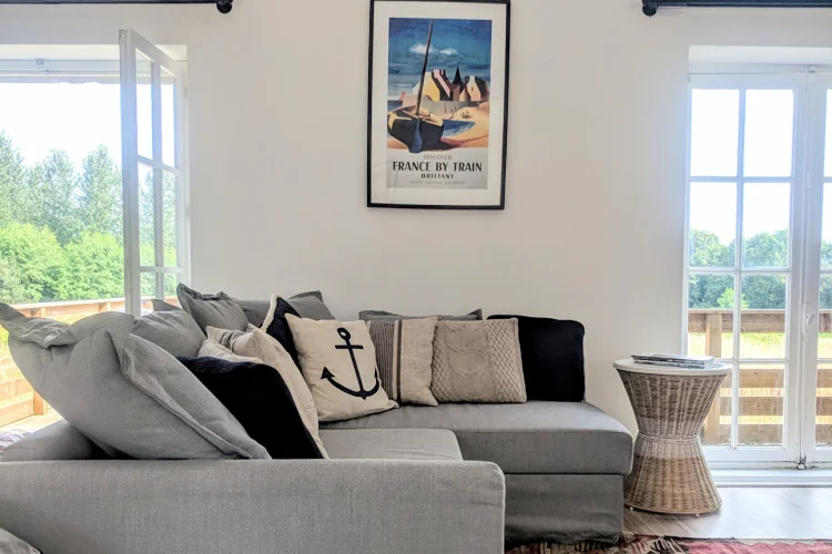 Finistère. Charming 2-Bedroom, 2-Bathroom Duplex Apartment in the Village of Scrignac photo 2