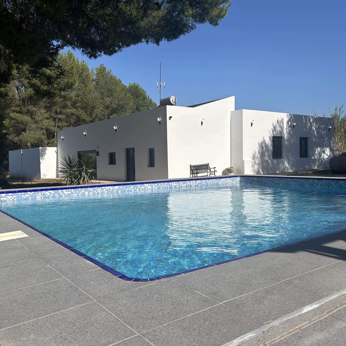 Villa for sale in Villena, Alicante
