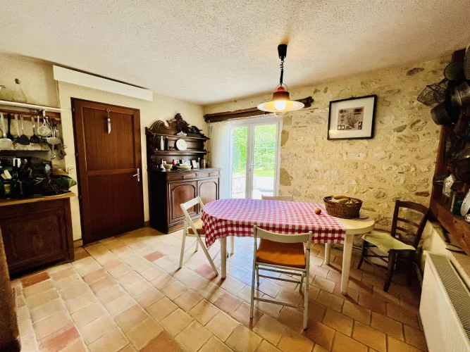 Charming Stone House with Swimming Pool and Studio photo 5