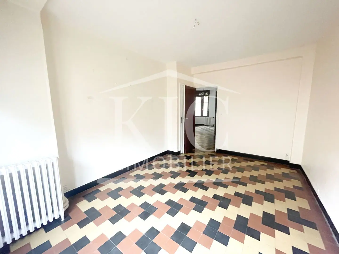 Apartment for sale in Carcassonne — 2 bedrooms, 69 m² photo 4