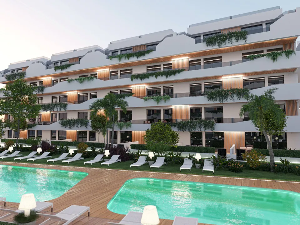 Del Sol Estates & Investments