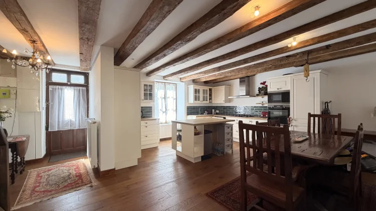 Renovated Town House, Centre Ville Montmorillon photo 2