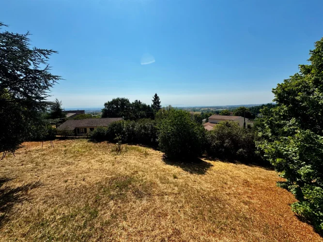 House of 100m² with 1449m² Land photo 2