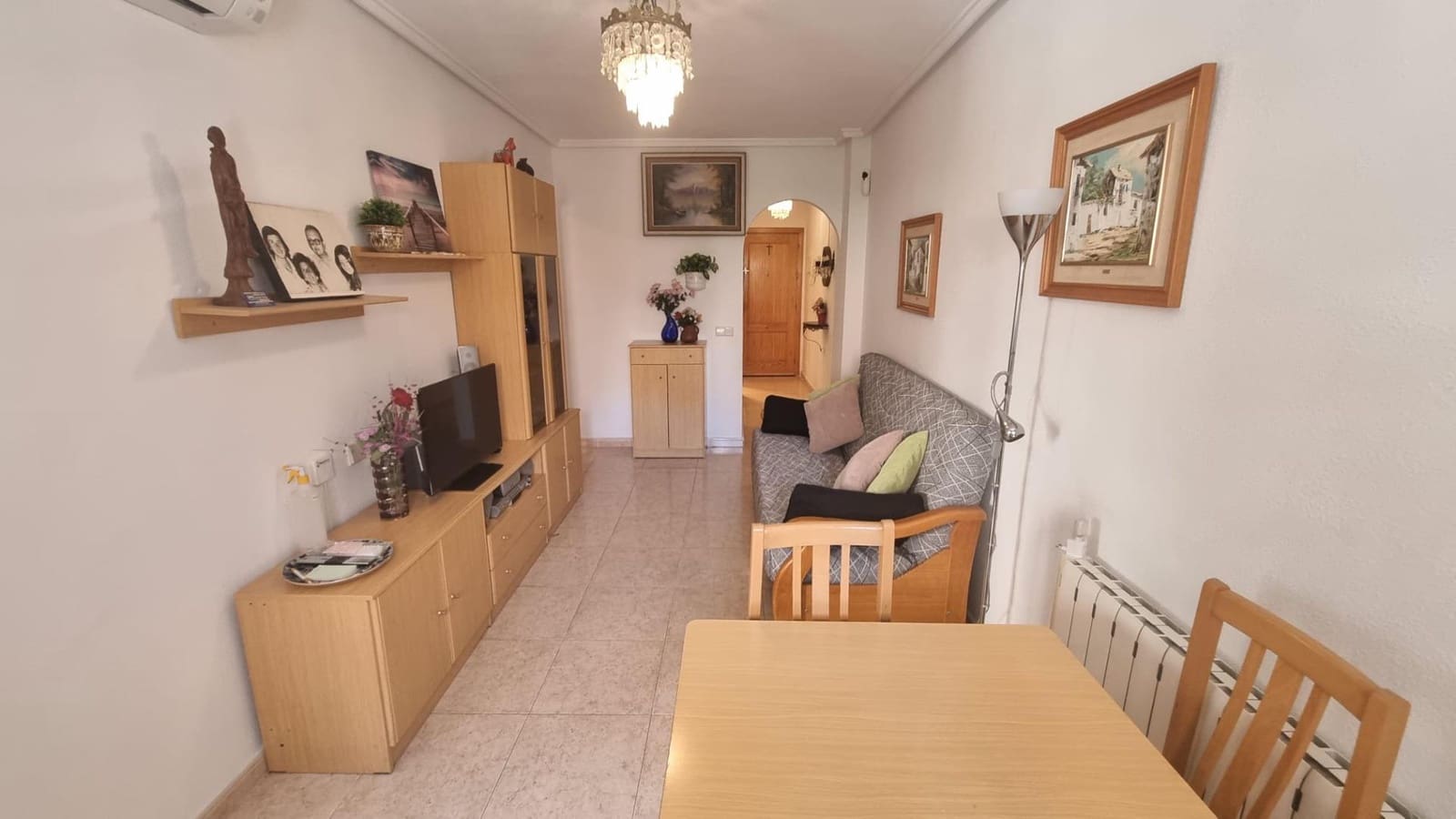 Apartment for sale in Centro, Torrevieja, Alicante photo 4