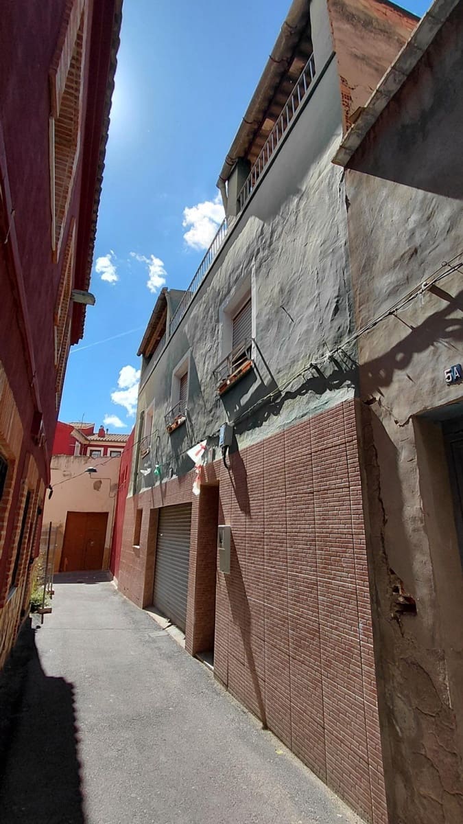 Townhouse for sale in Villena, Alicante