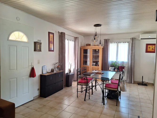 Individual House photo 4